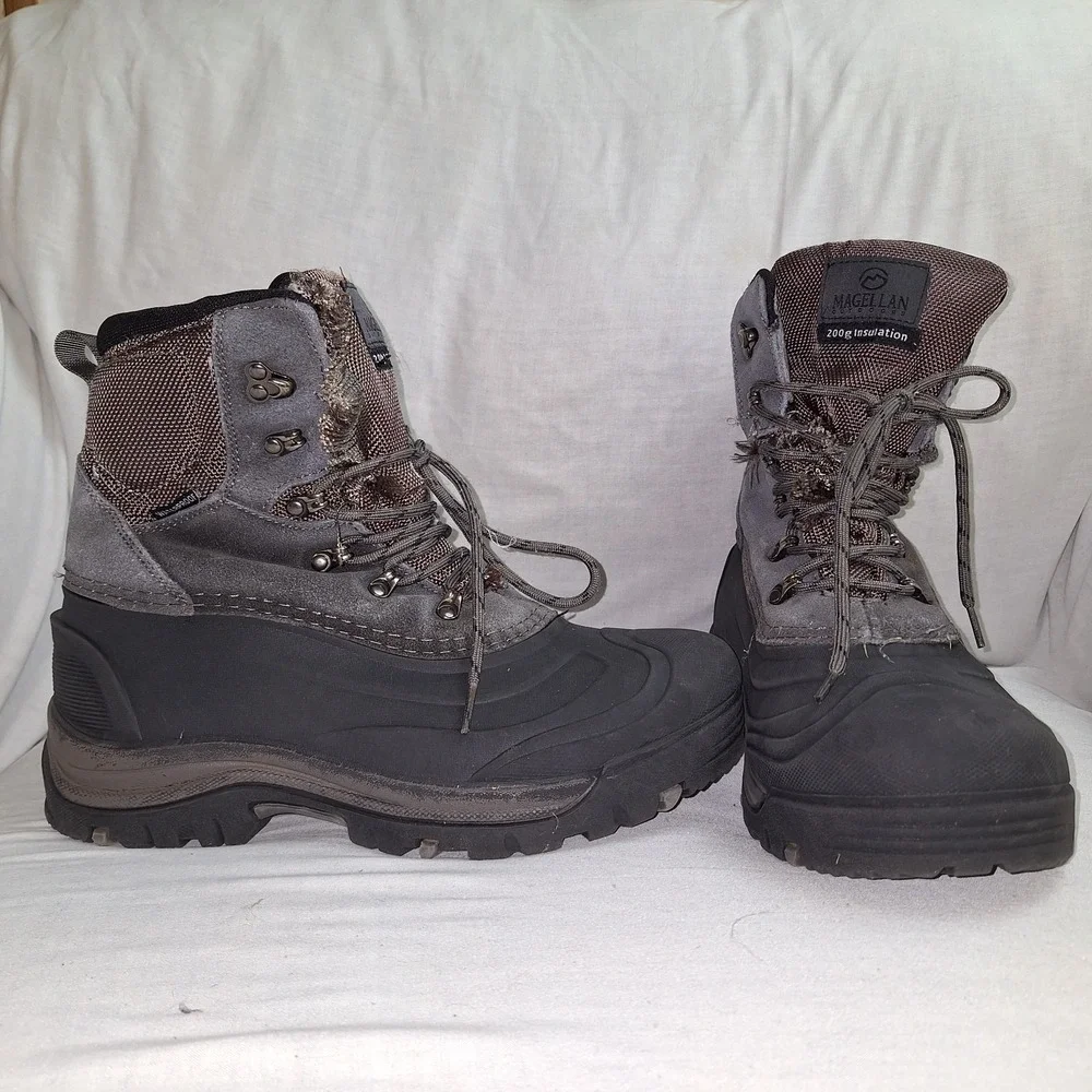Magellan Outdoors PAC Boot II 177852 Men's Size 10 D Waterproof Insulated Gray